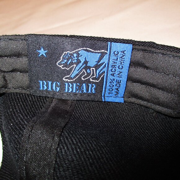 Eagle Feathers NEW Vintage 1997 Big Bear Black White Embroidered Snapback Hat - Picture 9 of 10